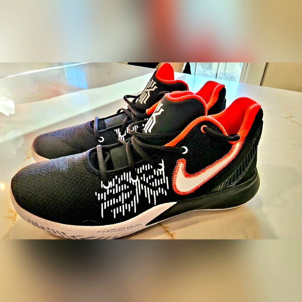 Kyrie Flytrap Ii - image 1